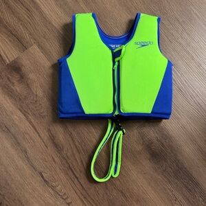 Speedo ages 2-4 Begin to Swim Flotation Swim Vest, max 45 lbs